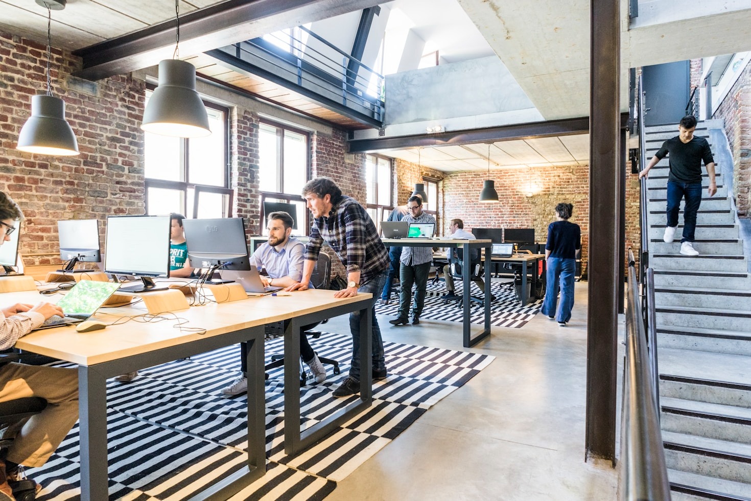 Pourquoi choisir une PME pour des services personnalisés
